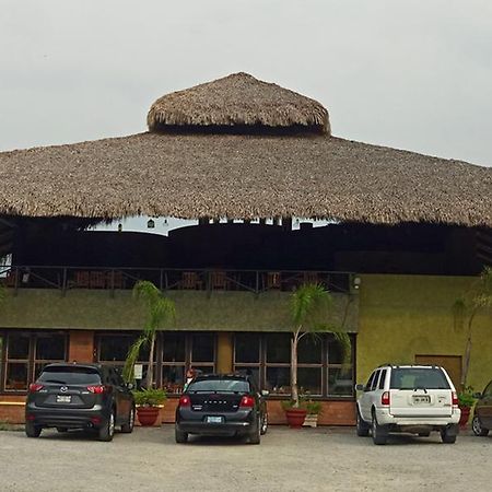 Las Yakas Hotel Tanchachín Kültér fotó